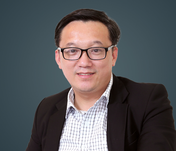 Dr. Nguyen Hong Quan